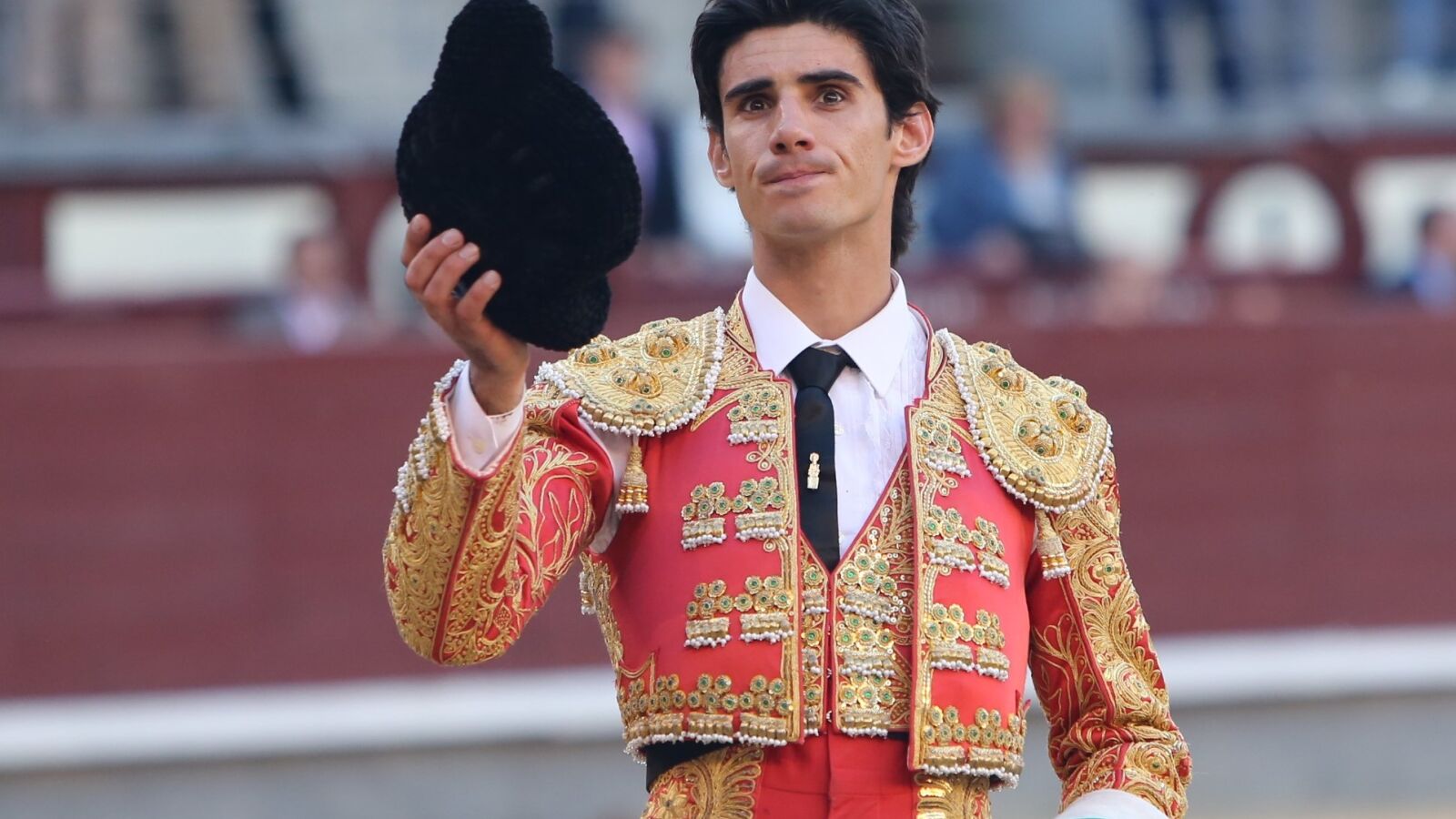 El toreo no se olvida de <h3 class='enlacePalabraNoticia'>V�ctor Barrio</h3>