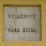 Frame 4.226959 de: Los diseñadores Victorio & Lucchino pierden la casa natal del pintor Velázquez por sus deudas