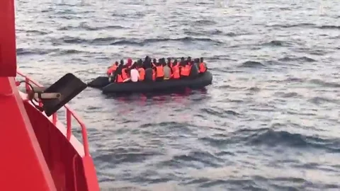 El gobierno prepara un plan de choque para hacer frente a la oleada de inmigración irregular