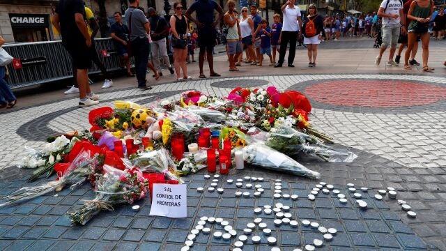 Homenaje a las víctimas del atentado en Barcelona