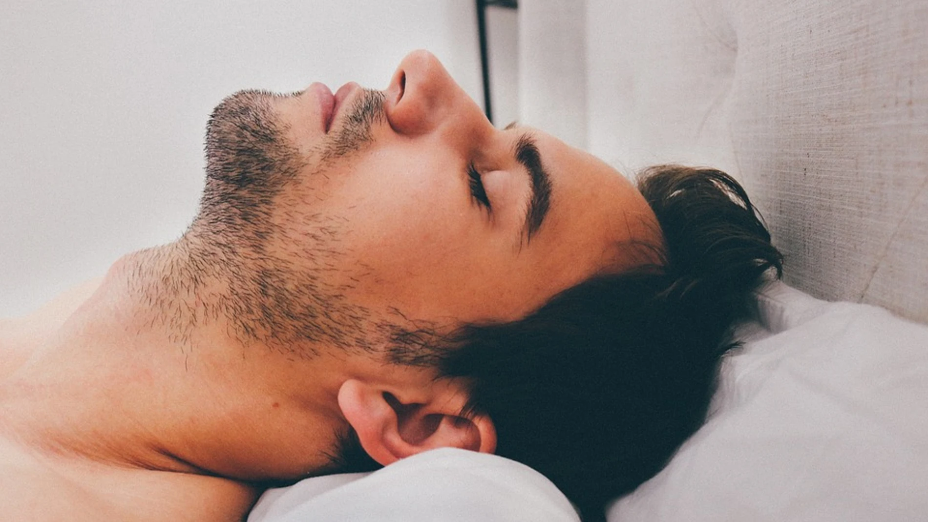 Dormir más de la cuenta tampoco es bueno para la salud