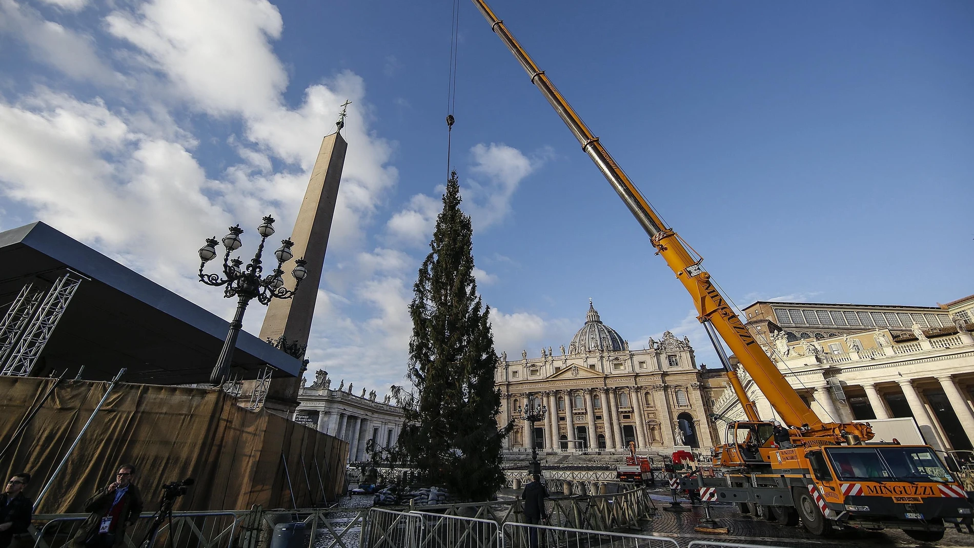 Árbol de Navidad en la Plaza de San Pedro del Vaticano