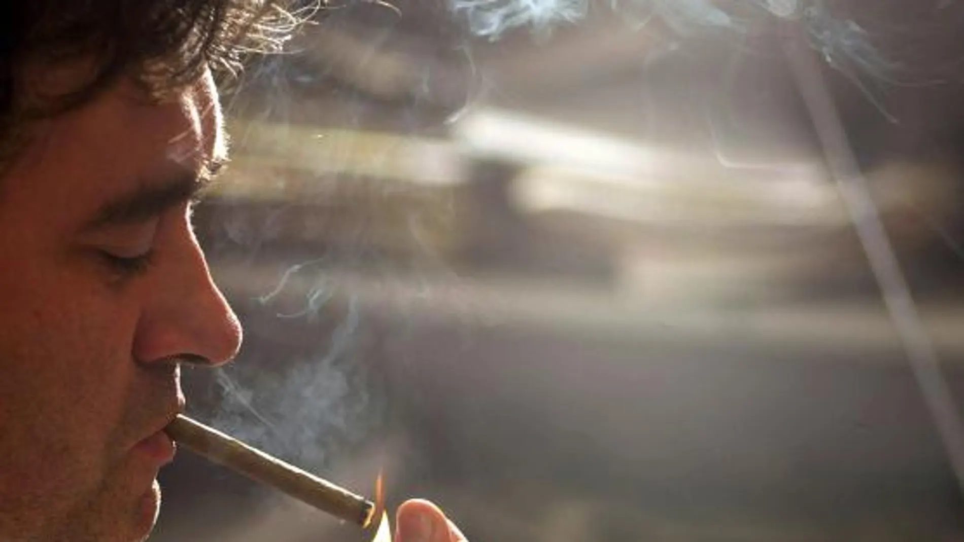 Hallan dos sustancias del humo del tabaco implicadas directamente en el cáncer de pulmón