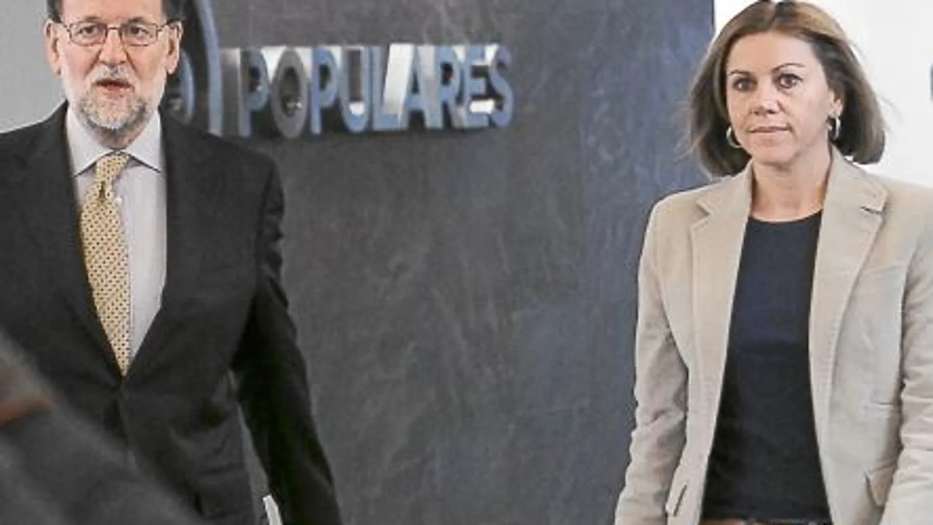 Mariano Rajoy y Dolores de Cospedal antes del Comité de Dirección del PP