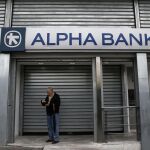 La población evita las restricciones griegas abriendo cuentas en Bulgaria