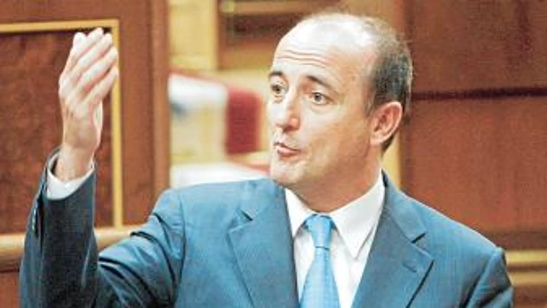 El Gobierno aprueba las ayudas para vender 200.000 coches