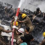 Ocho supervivientes tras estrellarse un avión en India con 166 pasajeros
