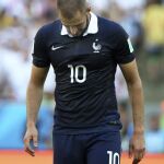El delantero galo del Real Madrid Karim Benzema ha sido suspendido provisionalmente