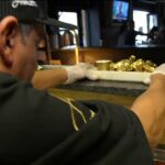 Alitas de pollo bañadas en oro