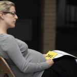 La Eurocámara aprueba la ampliación de la baja de maternidad hasta las 20 semanas