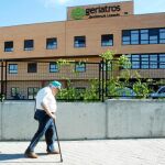 Una de las trabajadoras de «Geriatros», que cuenta con 160 residentes, había visto al presunto homicida en la habitación del fallecido