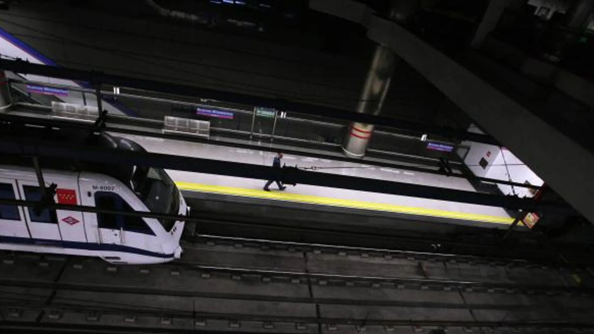 Los trabajadores de Metro respetarán los servicios mínimos mañana y pasado
