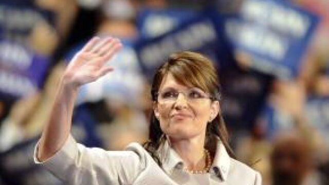 Fotografía de archivo del 3 de septiembre de 2008, que muestra a la ex candidata republicana a la vicepresidencia, la gobernadora de Alaska, Sarah Palin