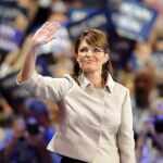 Fotografía de archivo del 3 de septiembre de 2008, que muestra a la ex candidata republicana a la vicepresidencia, la gobernadora de Alaska, Sarah Palin
