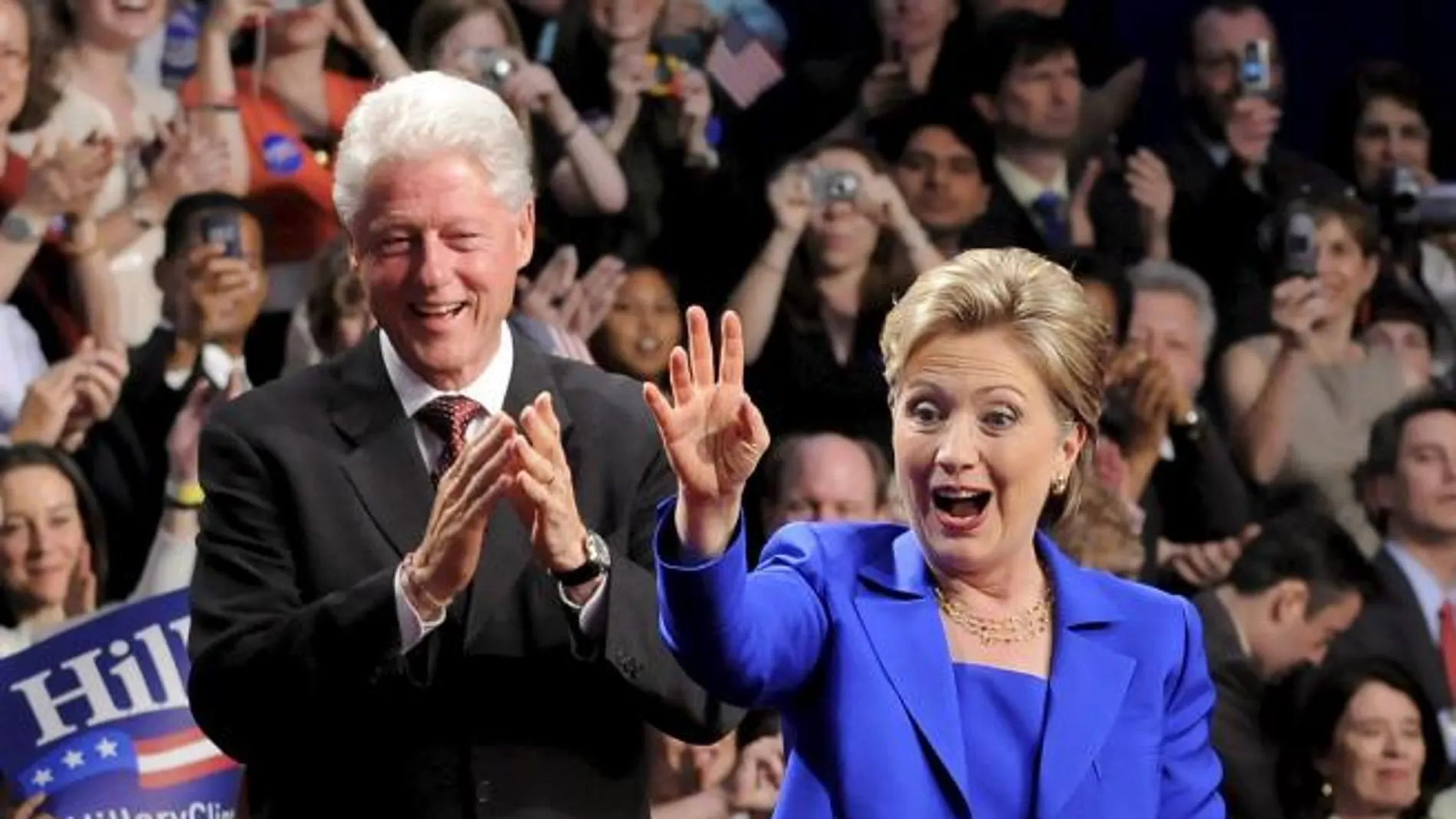 El matrimonio Clinton ha ingresado unos 128 millones de euros en los últimos ocho años