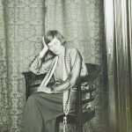Emmy Hennings en una fotografía de 1917, cuando ya había decidido apostar por la literatura / Editorial El Paseo