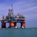 Por primera vez en tres décadas las emisiones mundiales de CO2 por petróleo disminuyen casi un 4%
