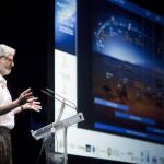 El geólogo de planetas y profesor en la Universidad de Arizona, Estados Unidos, Alfred McEwen, expone la ponencia «Searching for life on Mars and Europa» dentro del Festival Starmus que se celebra en el sur de Tenerife y que trata de hacer más accesible al público la ciencia más universal y el arte.