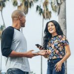 Españoles e italianos, los europeos más propensos a los amores de verano