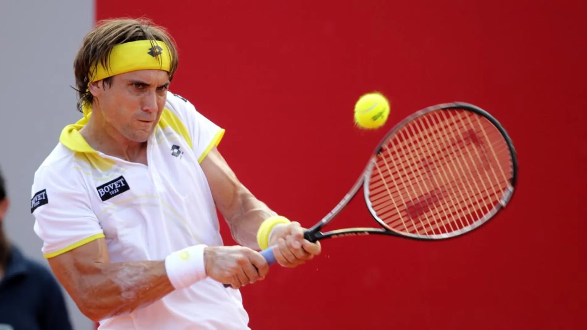David Ferrer ante el suizo Stanislas Wawrinka hoy, domingo 24 de febrero de 2013, durante la final del ATP 250 de Buenos Aires (Argentina)
