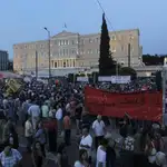  Miles de griegos se manifiestan en favor del «no»