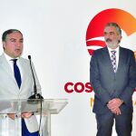 Elías Bendodo, presidente de Turismo Costa del Sol, y el presidente de la Asociación de Empresarios Hoteleros de la Costa del Sol, Luis Callejón