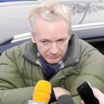 Julian Assange vendió su biografía por 1.200.000 euros
