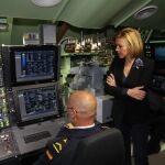 La ministra de Defensa, María Dolores de Cospedal, ayer en su visita a la Flotilla de submarino de Cartagena