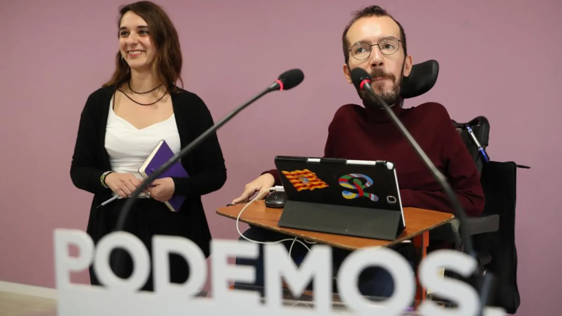 Pablo Echenique y Noelia Vera, informan en una rueda de prensa de la primera reunión del Consejo de Coordinación tras la II Asamblea Ciudadana, hoy en la sede del partido en Madrid.