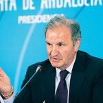 De reducción de altos cargos, nada
