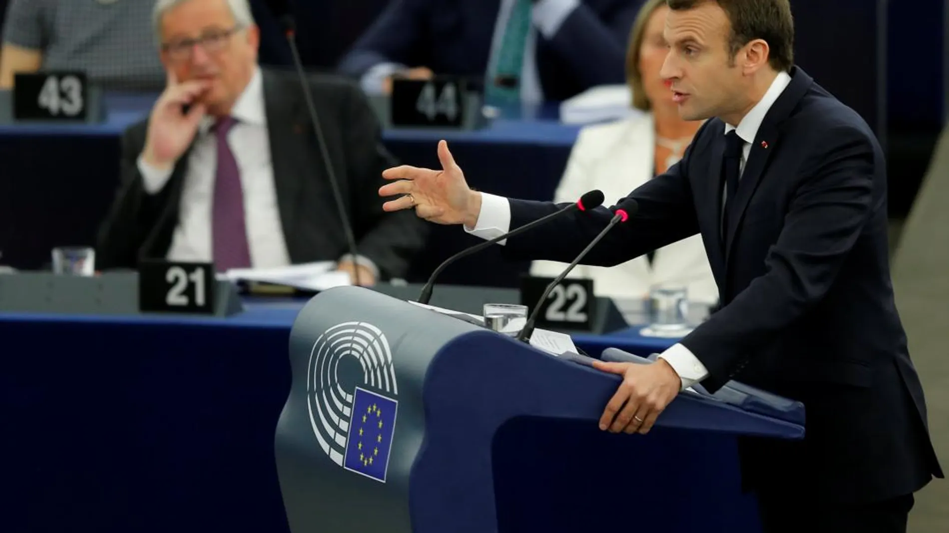 El presidente francés, Emmanuel Macron, durante su intervención ante el pleno de la Eurocámara