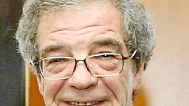 Telefónica, que preside Alierta, ha ganado un 2% más hasta marzo