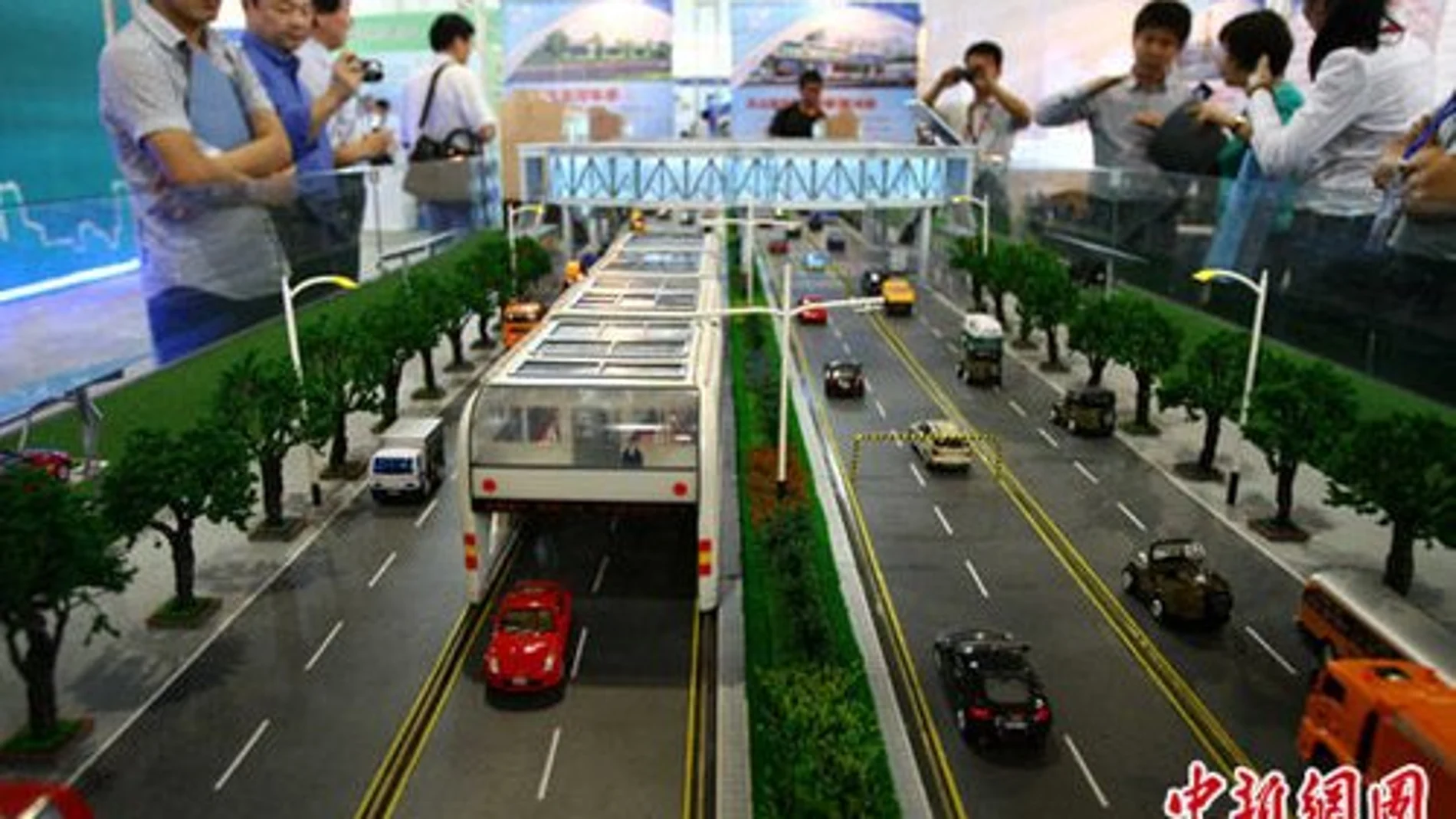 Maqueta del proyecto chino de autobús