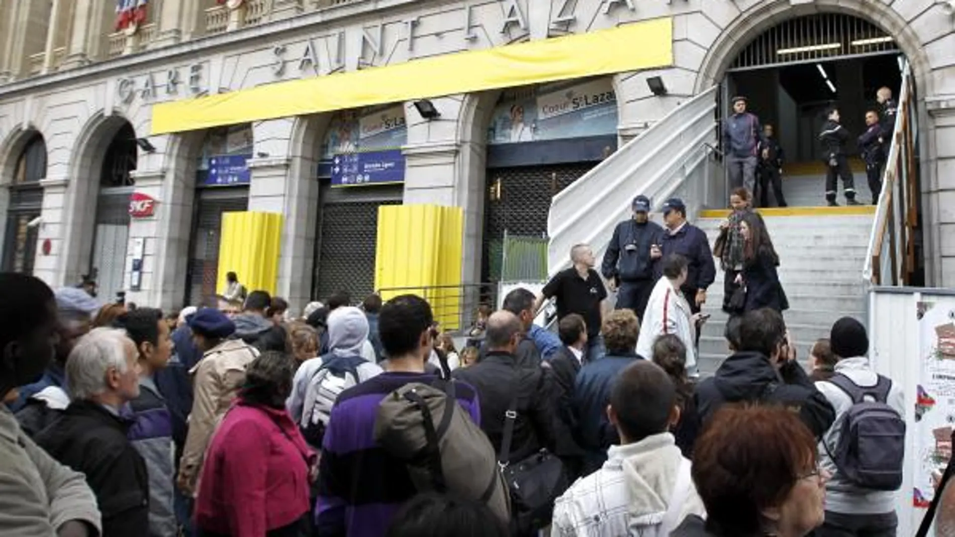 La estación Saint Lazare tuvo que ser evacuada por una amenaza a finales del mes pasado
