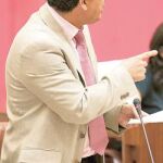Valderas insiste en la Renta Básica, ley que sigue sin fecha