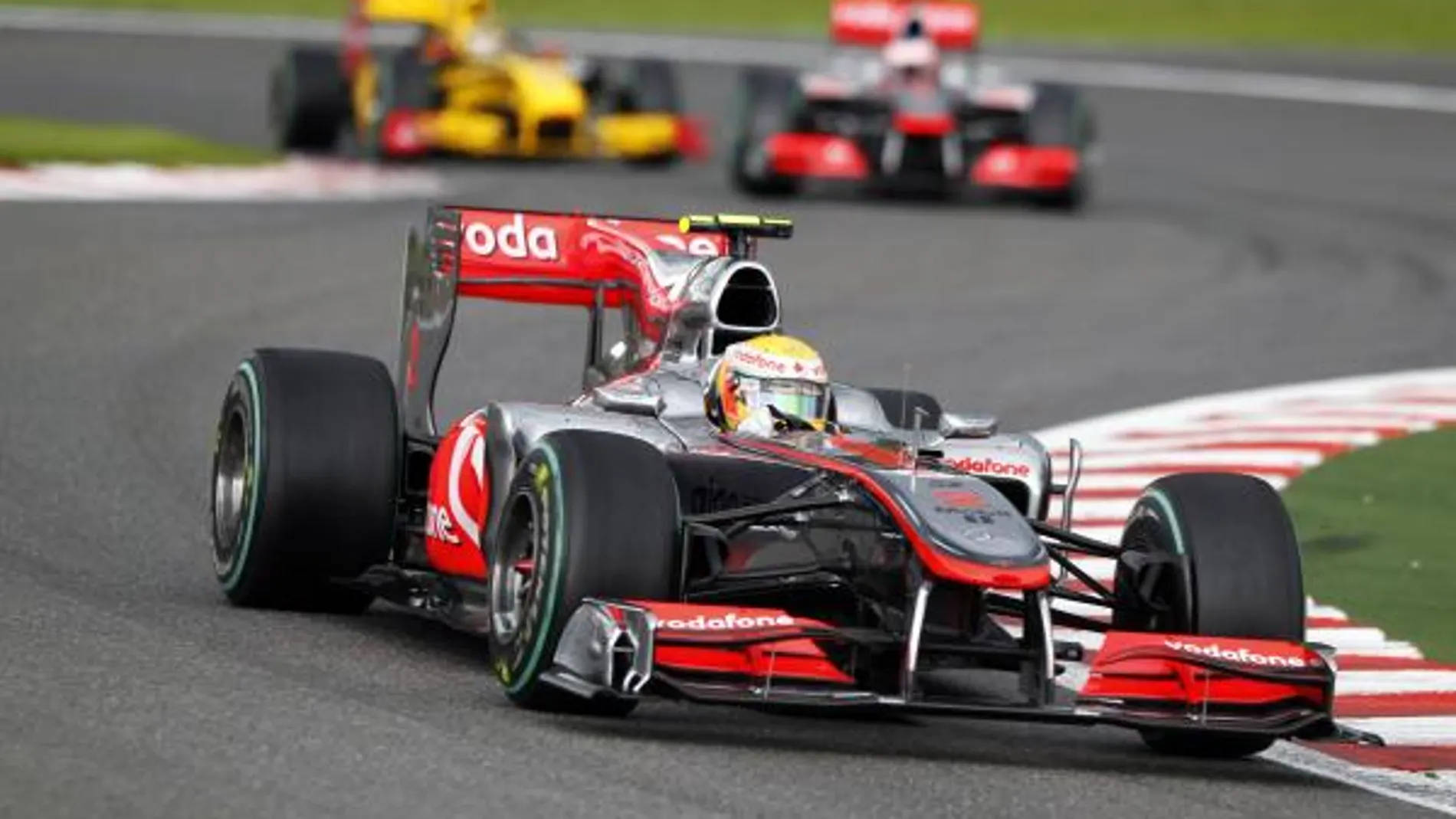 Hamilton, durante la carrera en Francorchamps