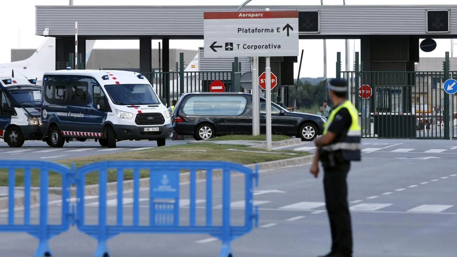 Los restos mortales de una de las víctimas del accidente del vuelo 4U9525 de Germanwings