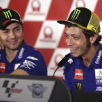 Valentino Rossi, junto a Jorge Lorenzo.