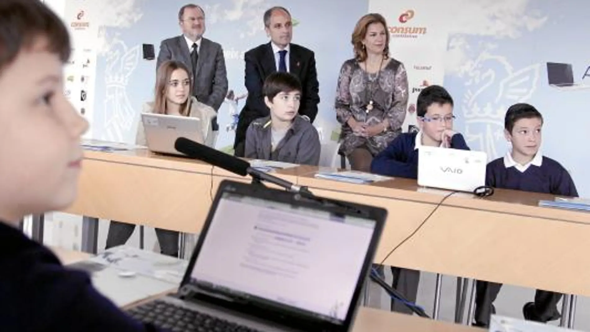 El presidente de la Generalitat, ayer durante la presentación del programa