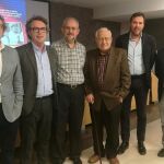 Almudi, Marco, Óscar Puente, José Antonio Otero y familiares de Pascua en el acto