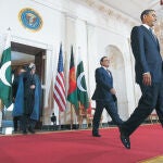 Obama anuncia un «compromiso duradero» con Afganistán y Pakistán