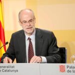 Castells presentó ayer los cinco ejes que guiarán su plan de reducción del déficit