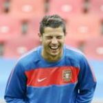 Cristiano Ronaldo se muestra sonriente en un entrenamiento