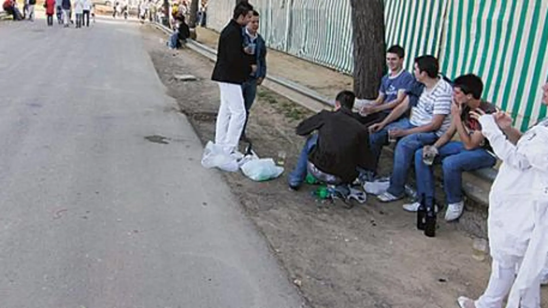 Detenidos otros tres jóvenes por el crimen de la Feria