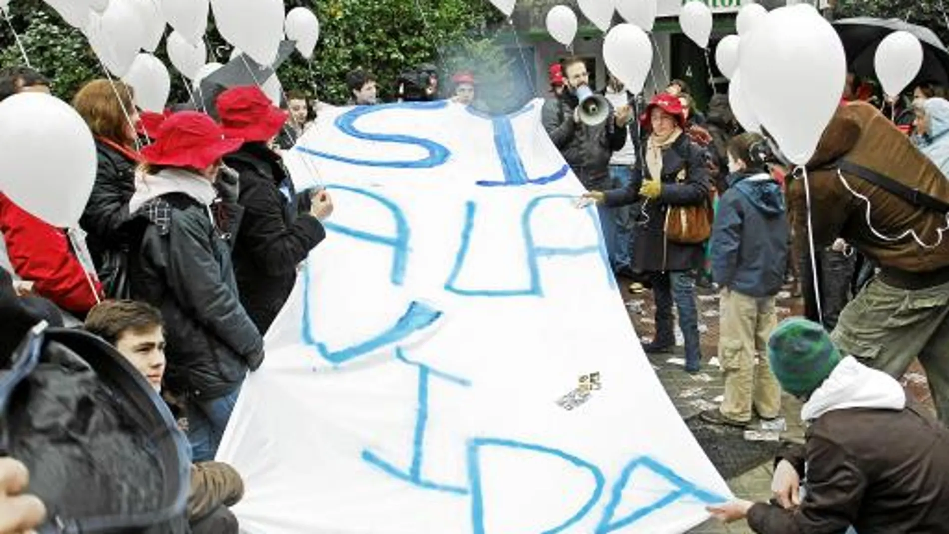 Las clínicas quieren que las menores aborten solas