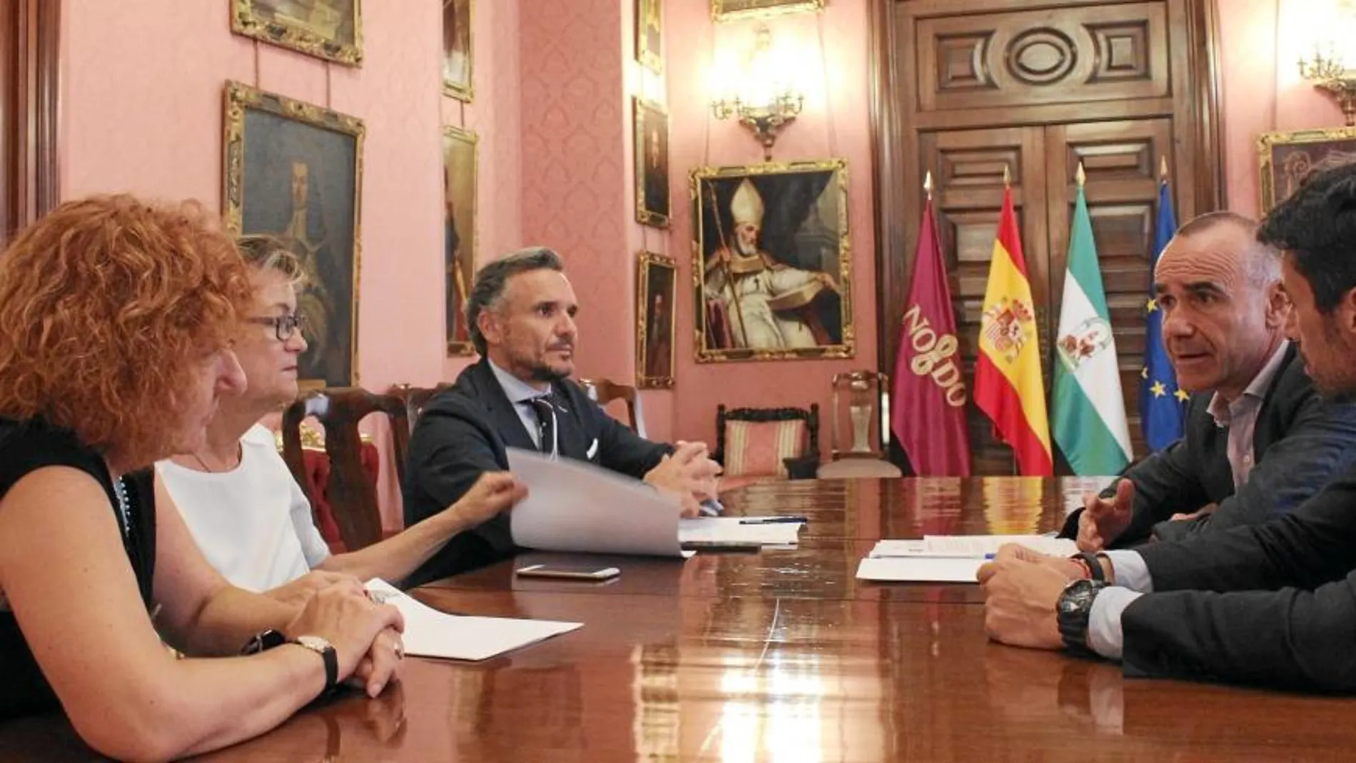 El éxito turístico no frena la sinergia Sevilla-Málaga