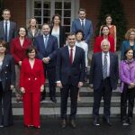 Primera foto del nuevo Consejo de Ministros del Gobierno de Pedro Sánchez / Foto: J. Fdez-Largo