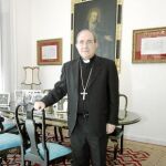 El arzobispo de Sevilla, Juan José Asenjo, aboga por rezar y aumentar la sensibilización hacia el «crimen abominable» del aborto