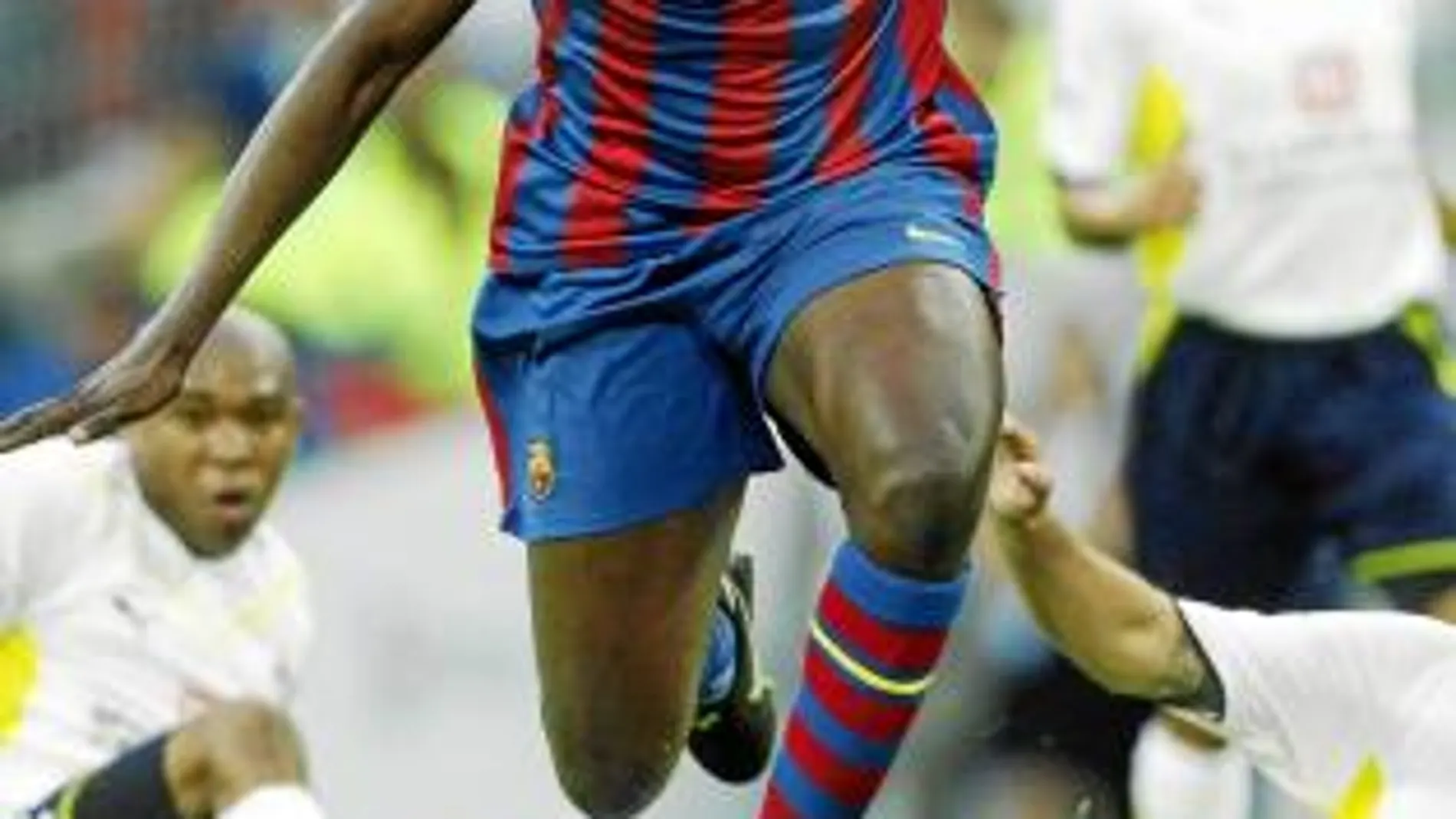 Touré Yaya no está contento con los minutos de los dispone en el Barcelona y está a punto de abandonar la disciplina azulgrana