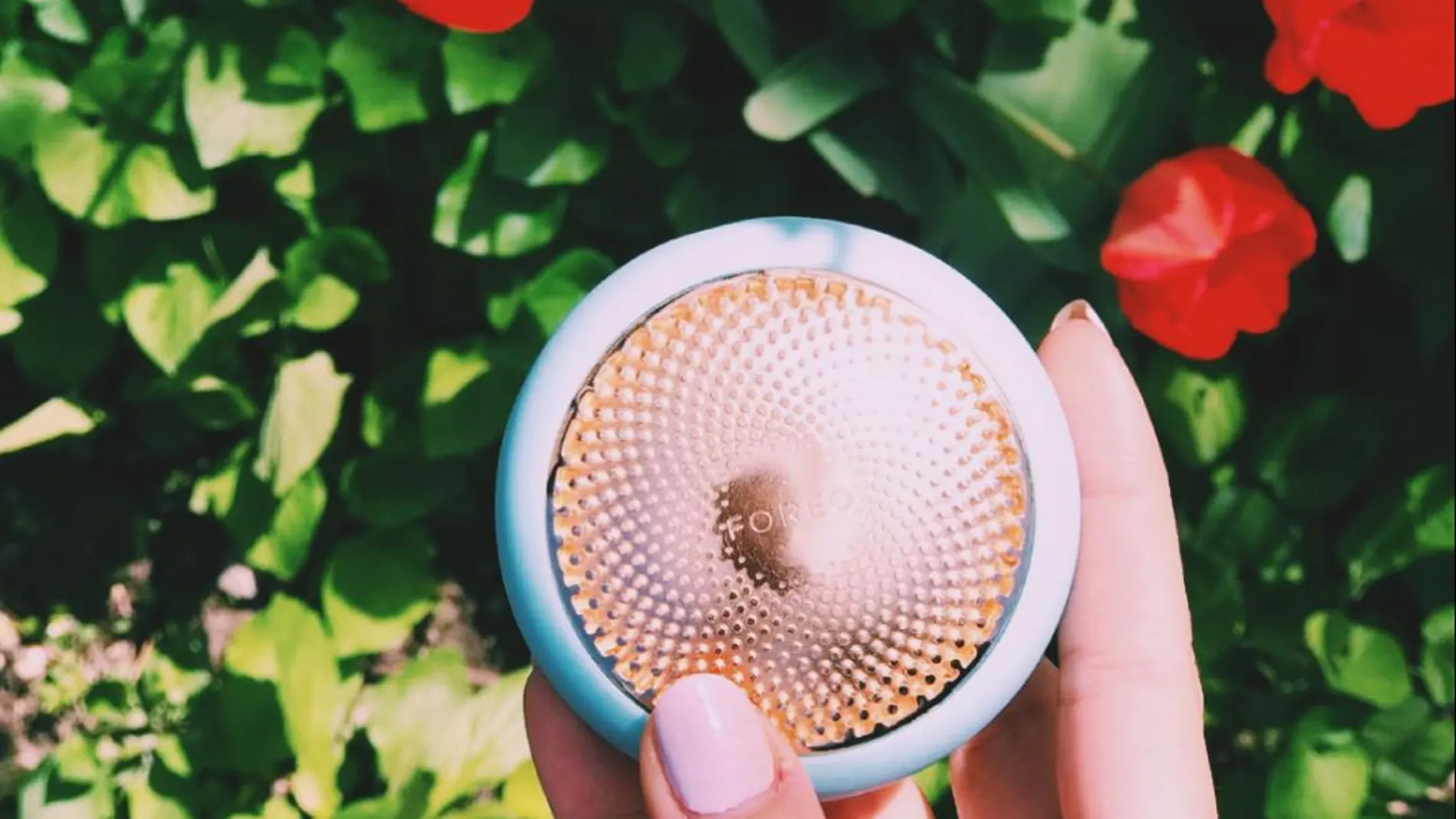 FOREO lanza UFO (Ur Future Obsession), un dispositivo inteligente y revolucionario